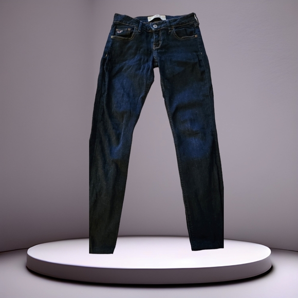 Hollister SZ 26 Petite Dark Denim Skinny Jeans - Picture 1 of 9